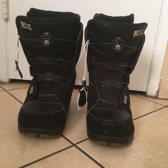 vans snowboard boots 12